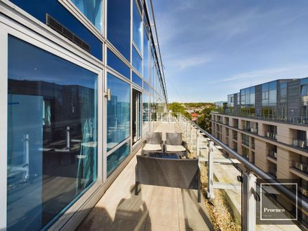 3 bedroom apartment to rent - Photo 4