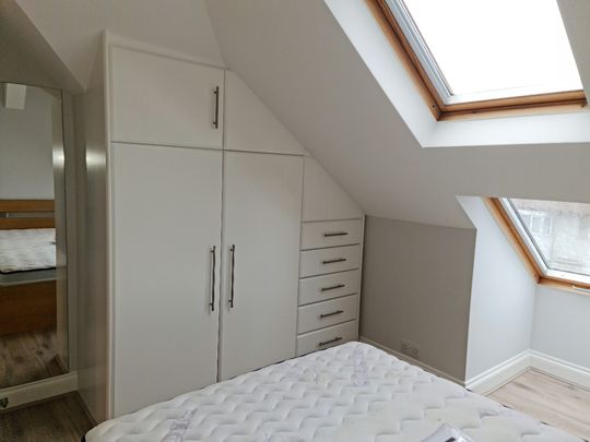 Loft Apartment – Central Harrow - Photo 1