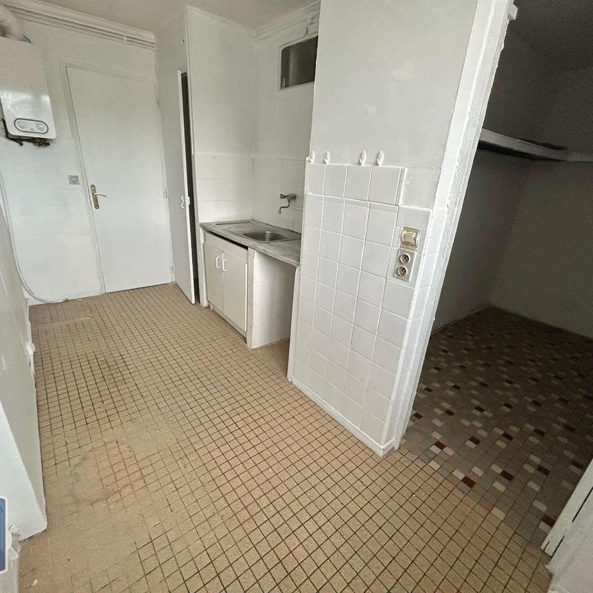 Location Appartement 4 pièces 66m² TOULON 83200 - Photo 1