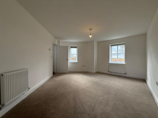 3 Bedroom House To Rent - Photo 1