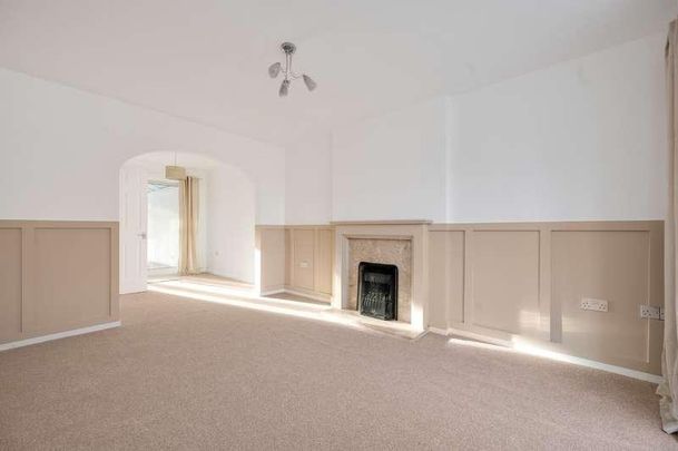 Meadowsweet Close, Melton Mowbray, LE13 - Photo 1