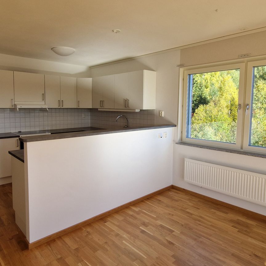 Granloholmsvägen, Sundsvall - Photo 1