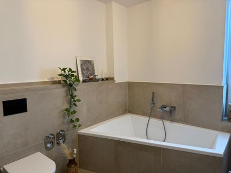 TOP 45 qm, 2-Zi-Wohnung mit High-Class Küche u. Luxusbad, KERNSANIERT, SmartHome, Fußbodenheizung - Photo 5