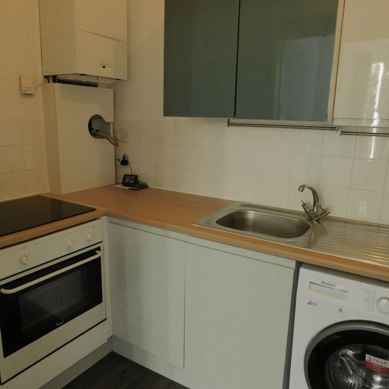 1 bedroom flat to rent - Photo 1