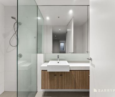 Comfortable, low-maintenance lifestyle in a convenient city-edge lo... - Photo 5