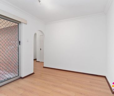 CLOSE TO SHOPS AND SCHOOLS - Photo 4