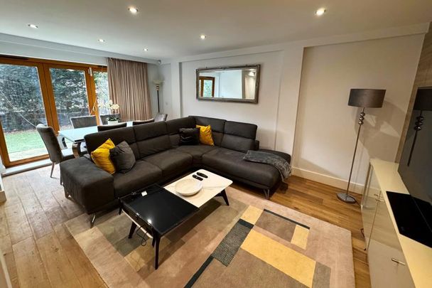 2 bedroom ground floor flat to rent - Photo 1