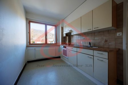 Appartement de 4 pièces au 2ème étage - Photo 2