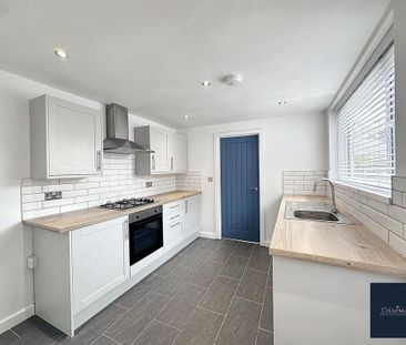 3 bedroom terraced house to rent - Photo 4