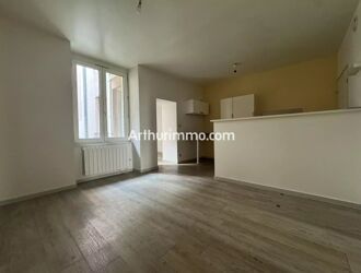 Location Appartement 3 pièces 57 m2 à Lons-le-Saunier - Photo 2