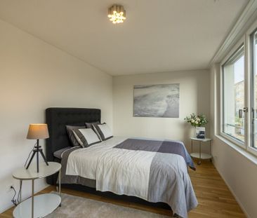 Appartement moderne et spacieux de 4,5 pièces dans un emplacement c... - Foto 2