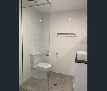 GREAT LOCATION BY THE SEA - Photo 4