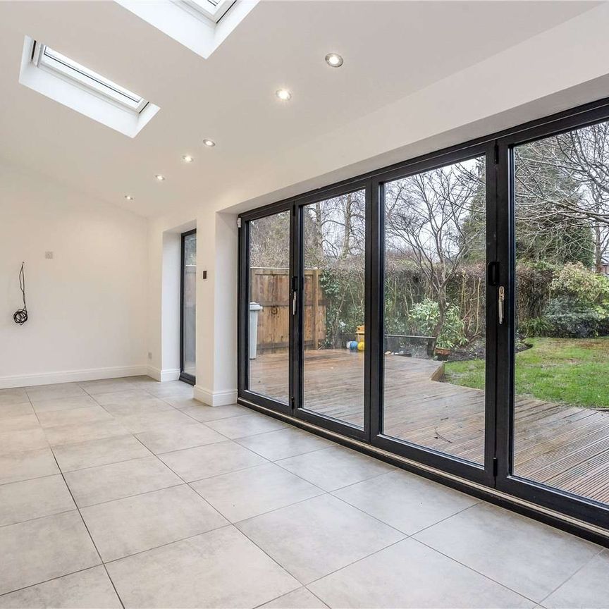 A stylish four bedroom house with home office in South Wilmslow - Photo 1