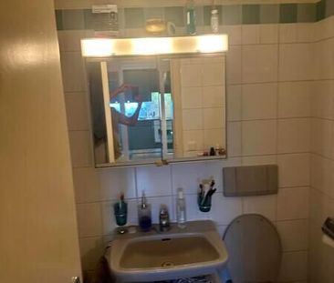 APPARTEMENT MANSARDÉ 2½ PIÈCES À GENÈVE - CENTRE, MEUBLÉ, DURÉE DÉT... - Foto 4