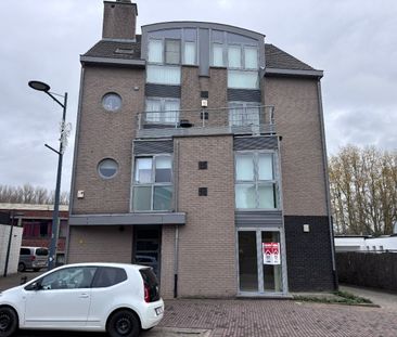 Gelijkvloers 1 slpk.-app. in het centrum van Alken. - Photo 2