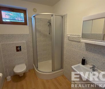 Pronájem bytu 1+kk a garsoniéry 30 m², Českých bratří 1578, Vrchlabí - Photo 3