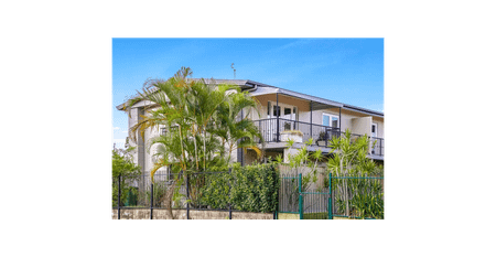 MODERN APARTMENT - EFFORTLESS COASTAL LIVING IN THE HEART OF PARADISE POINT VILLAGE - Photo 2