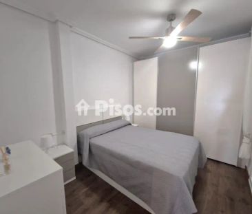 Piso en alquiler en Calle de la Rúa Zapatería - Photo 2