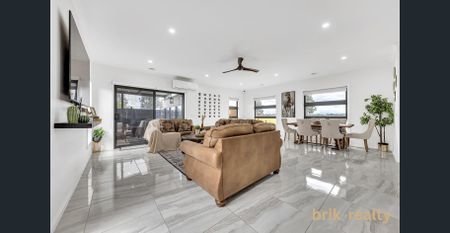 Close to All Amenities! - Photo 2