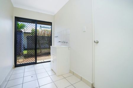 GIVE GUNN A GO - Photo 4