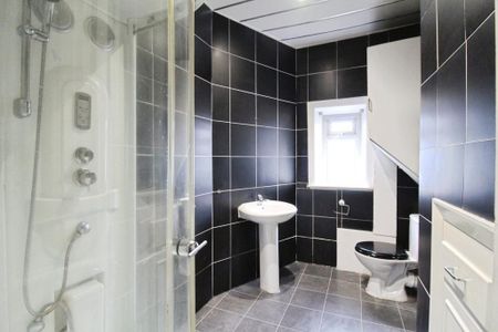 2 bedroom terraced house to rent - Photo 5