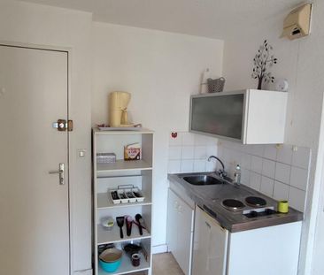 Location Appartement 1 pièce Meublé 18m² BREST 29200 - Photo 3