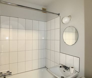 Goed gelegen flat met slaaphoek in het centrum Leuven - Photo 2