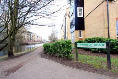 Stephenson Wharf, Apsley Lock, Hemel Hempstead, HP3 - Photo 2