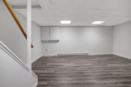 For Lease - 162 Jansen Avenue Unit# 25, Kitchener, Ontario - Photo 2