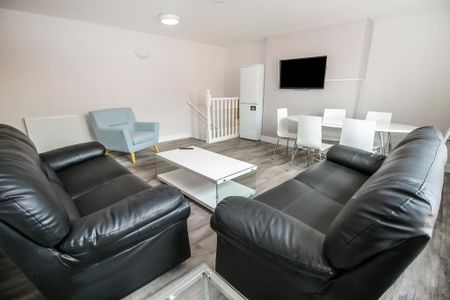 6 bedroom apartment to rent - Photo 2