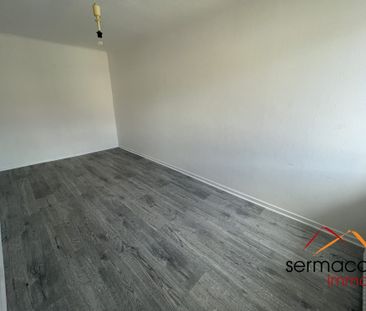 Appartement de type F3 avec jardin - Photo 2