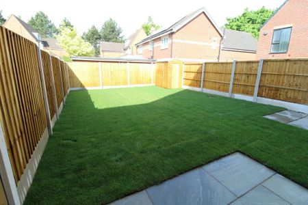 Olympus Close, Doncaster - Photo 2
