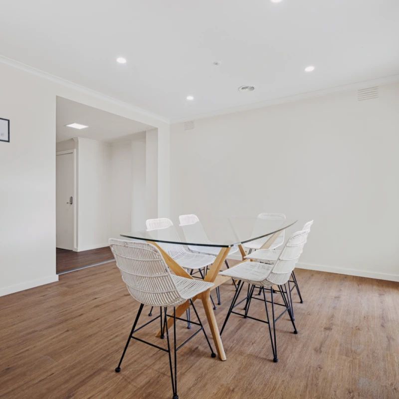 Single Ensuite Room - Photo 1