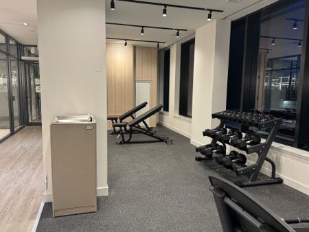 For Lease - 3071 Trafalgar Road Unit# 1010, Oakville, Ontario - Photo 2