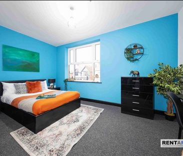 🏡 Stylish & Well-Equipped House Share | 10-Min Walk to Nuneaton Tow... - Photo 5