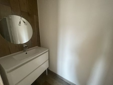 A louer Appartement T2 refait à neuf- Caudebec les Elbeuf (76320)- Réf RIO-RDCD - Photo 2