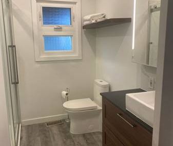 Fully furnished 1 Bedroom very close to UBC - Photo 4