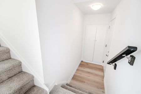 For Lease - 70 Kenesky Drive Unit# 33, Hamilton, Ontario - Photo 4