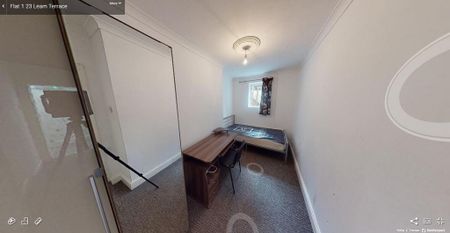 5 bedroom flat to rent - Photo 4