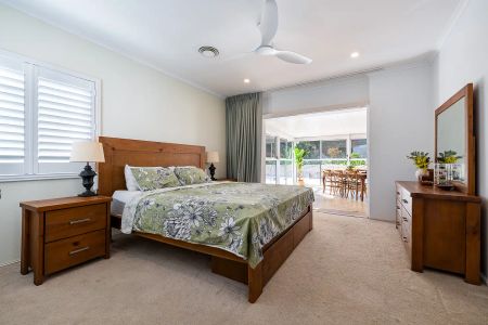15 Glencoe Avenue, Tarragindi QLD 4121 - Photo 3