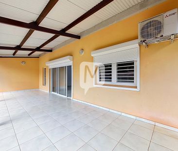 Location Maison 5 pièces 125m² REMIRE MONTJOLY 97354 - Photo 5