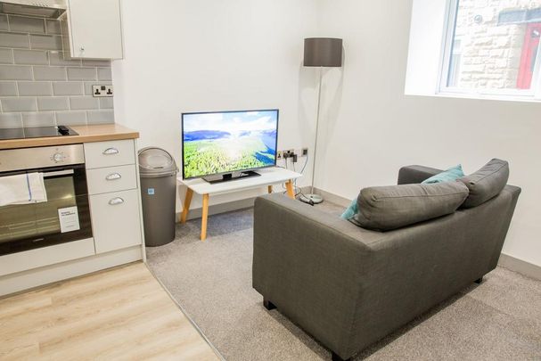 1 bedroom serviced apartment to rent - Photo 1