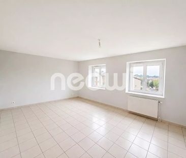 Location Appartement 3 pièces 71m² ST GEORGES DE RENEINS 69830 - Photo 3