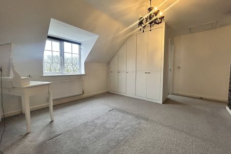 Stillington Crescent - Photo 2