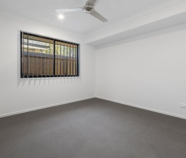 2/12 Brooklyn Cl, QLD, 4125, Park Ridge - Photo 1