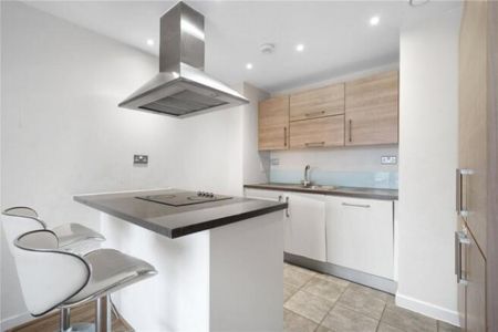1 Bedroom Flat - Purpose Built To Let - Photo 5