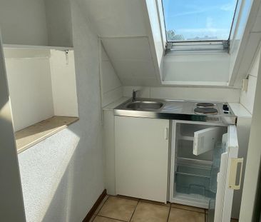 <h1 class="md:text-xl md:leading-6 mt-4 md:mt-10 lg:mb-6 mb-3 text-... - Photo 6