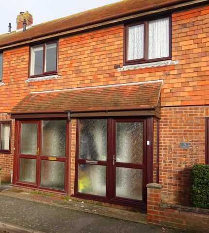 3 bedroom terraced house to rent - Photo 5