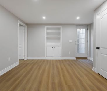 For Lease - 14 Fallingbrook Street, Whitby, Ontario - Photo 4