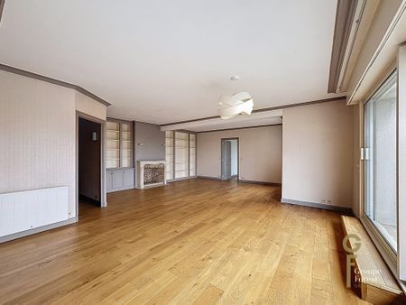 Location Appartement 4 pièces 143m² MARCQ EN BAROEUL 59700 - Photo 2